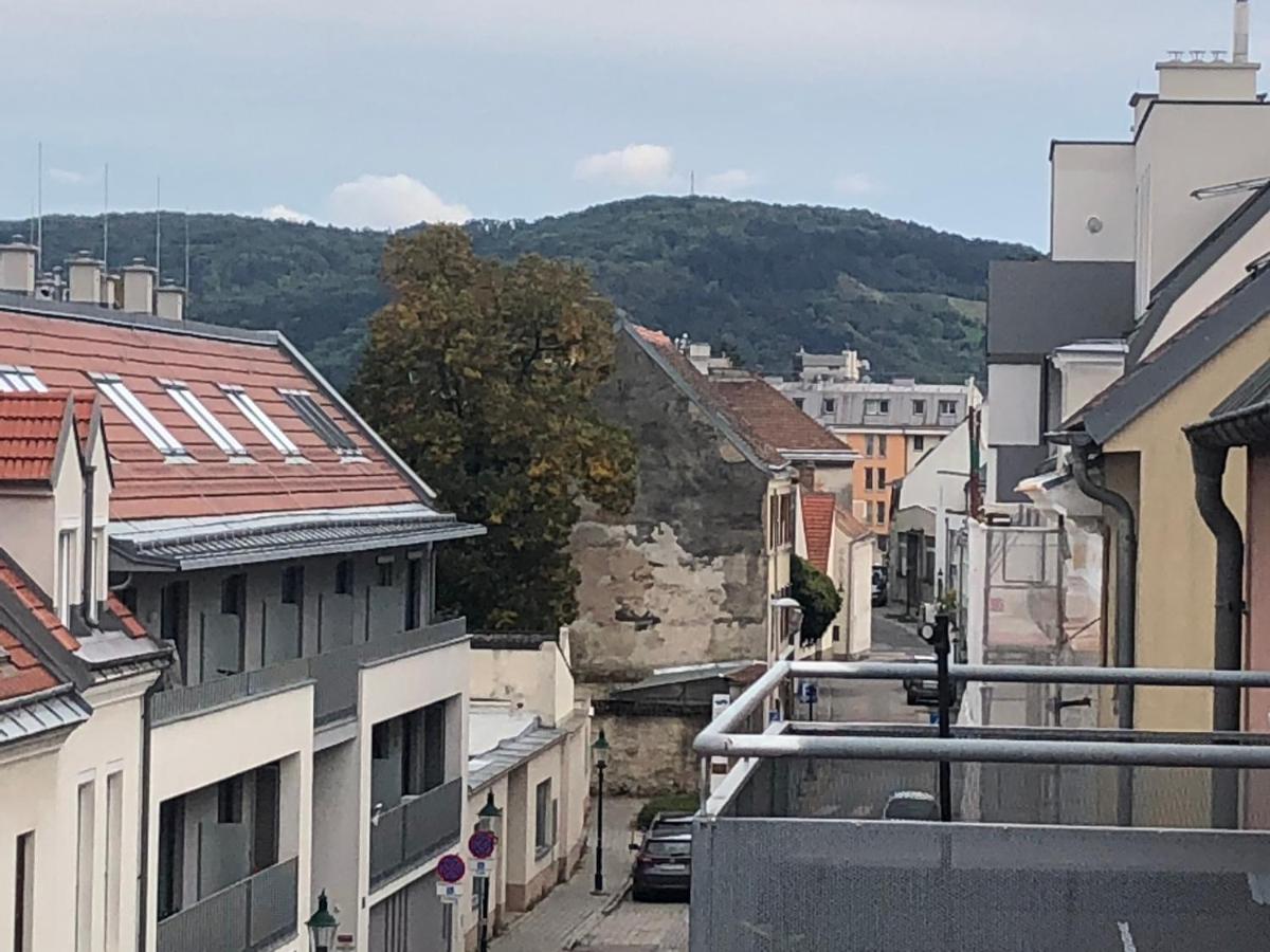 Mf City Apartment Korneuburg Exterior foto